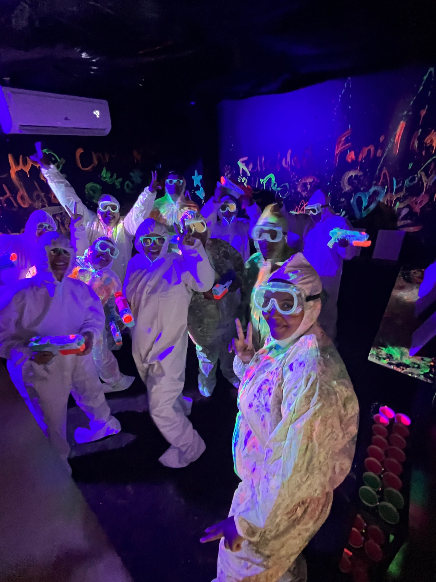 En el Estudio The Splatter Lab Package | 2 actividades